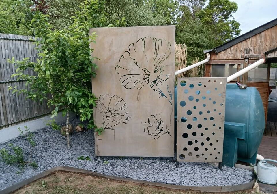 Mixe de La pierre naturelle et l’acier corten une alliance…