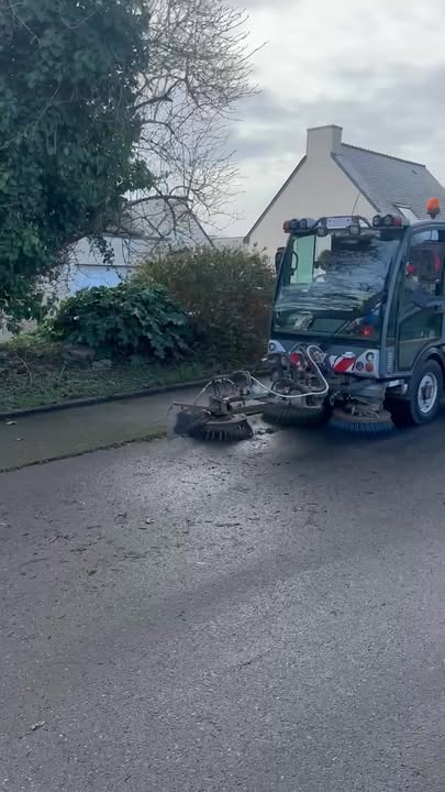 Le balayage de voirie joue un role cle dans la 1 1352149690051241 – Rosporden Finistère Le balayage de voirie joue un role cle dans la 1 1352149690051241 – Rosporden Finistère